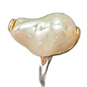 Baroque Pearl Statement Ring Size 8 Gold Tone Irregular Pearl Fashion Ring